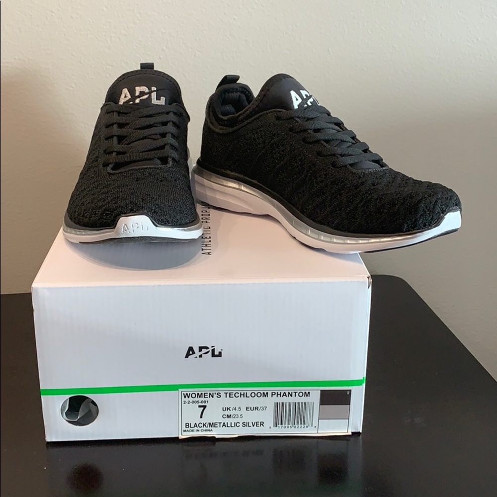 APL Women’s Techloom Phantom Sneaker - brand new!